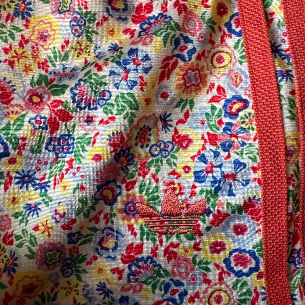 Adidas X Liberty of London girls skirt - Picture 3 of 3